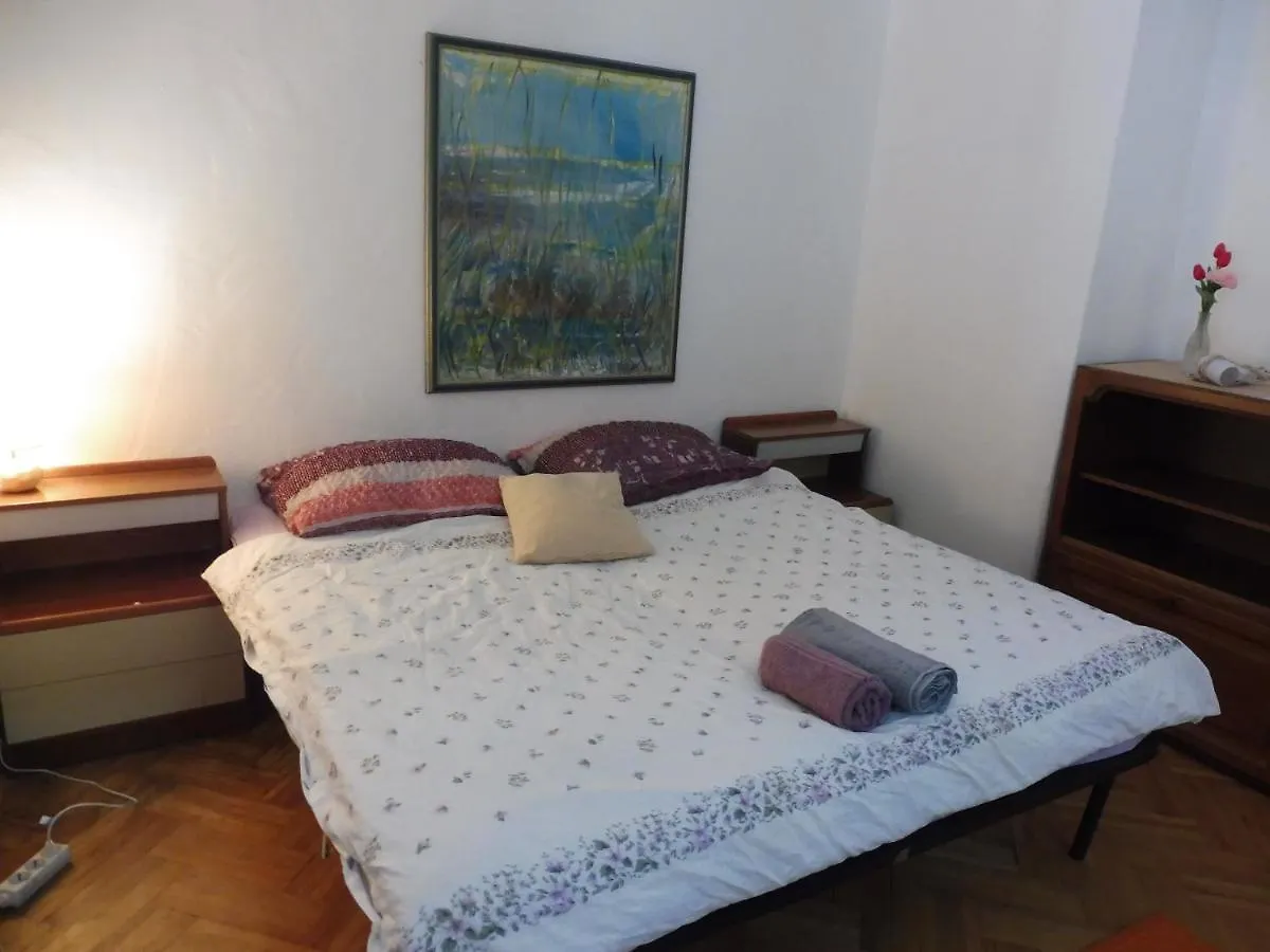 Guest House Istrian Amphitheater Pula Apartment